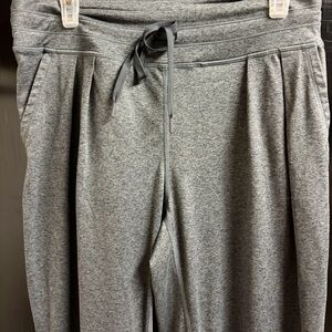 Lole Women’s Heather Gray Comfy Joggers